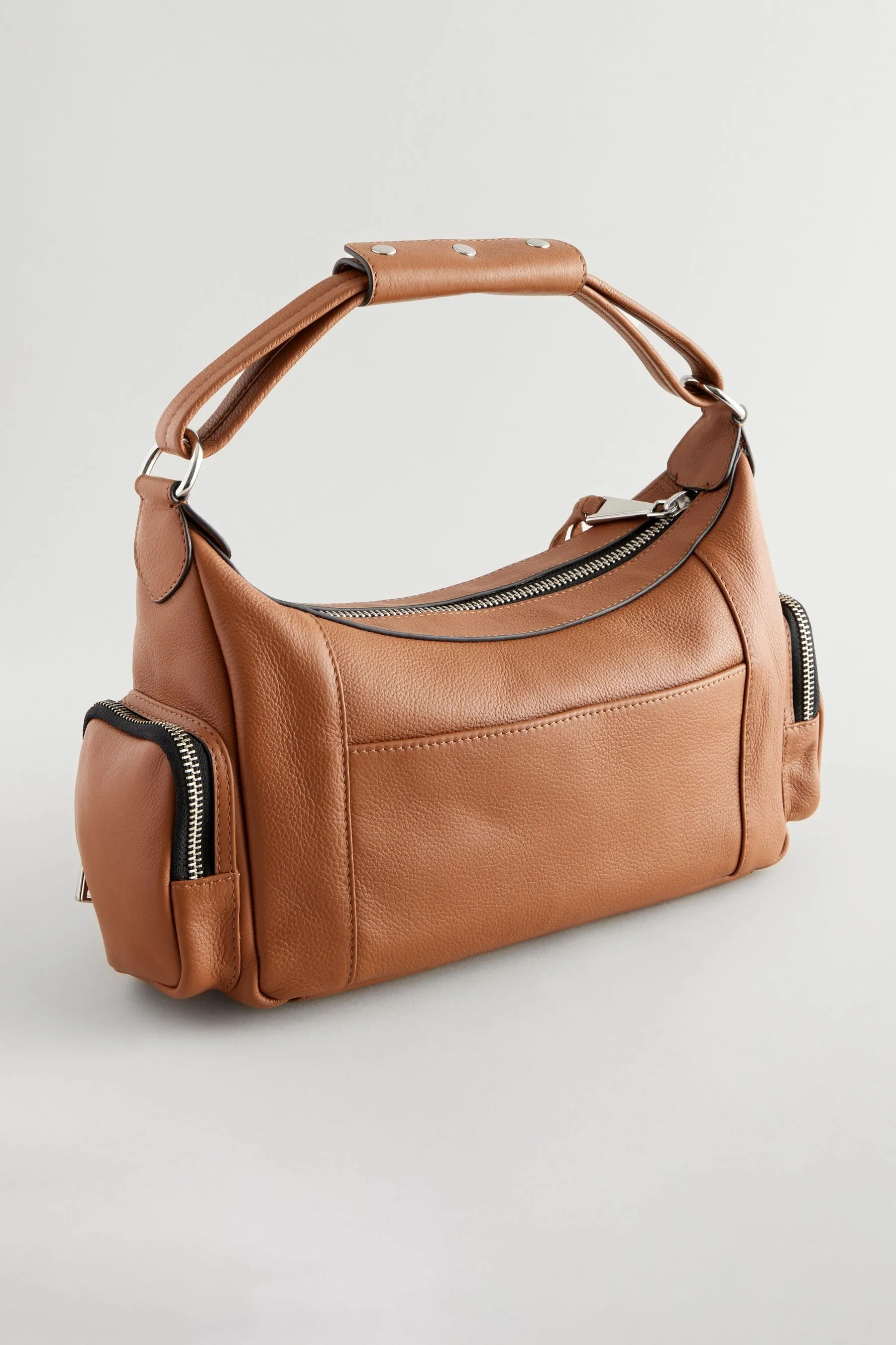 Borsa in pelle con tasca e zip